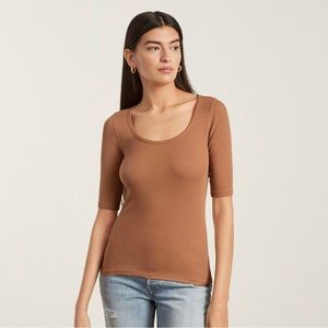 Everlane Supima Cotton Micro-Rib Scoop-Neck Tee